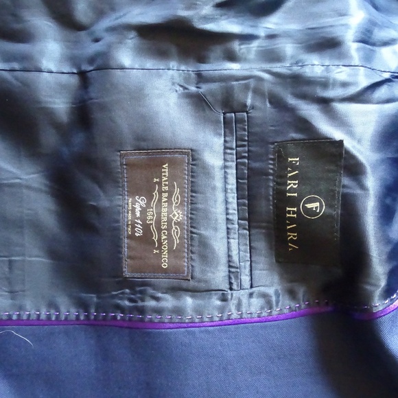 FARI HARA SUIT JACKET MEASUREMENTS PIT -PIT 20 INCHES , LENGTH 31 INCHES - Picture 2 of 2